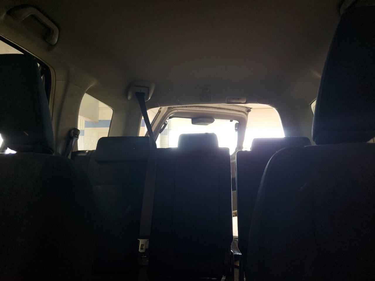 2005 Honda CR-V - Image 10