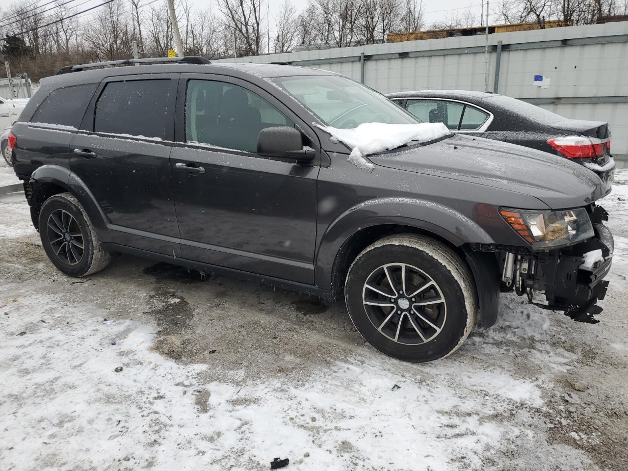 2017 Dodge Journey - Image 4
