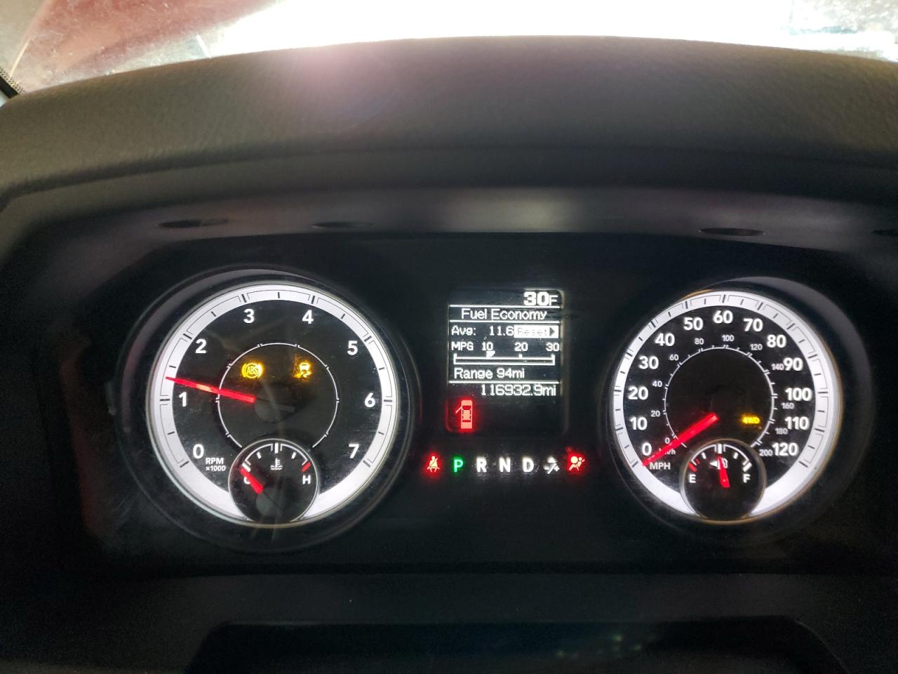 2013 RAM 1500 - Image 9