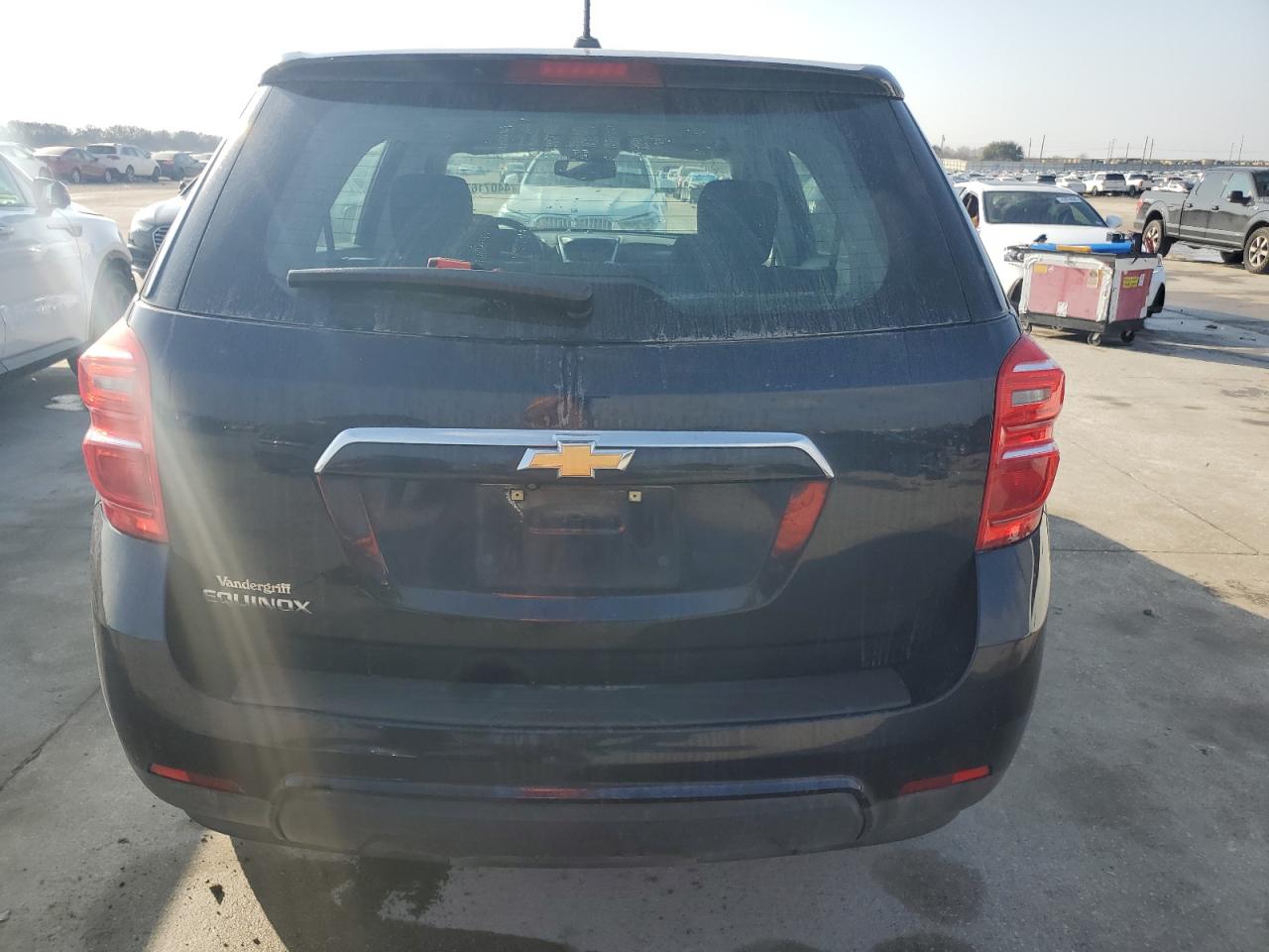 2017 Chevrolet Equinox - Image 6