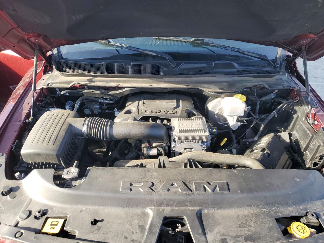 2021 RAM 1500 - Image 11