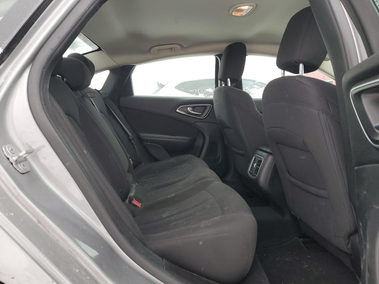 2015 Chrysler 200 Limited VIN: 1C3CCCAG6FN506420 Lot: 44600225