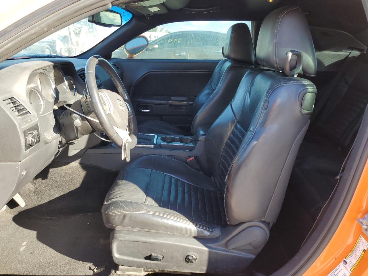 2014 Dodge Challenger - Image 7