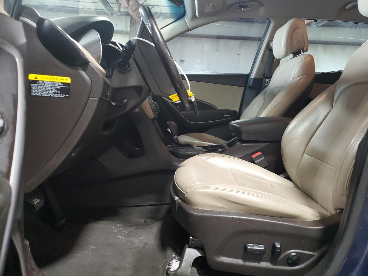 2017 Hyundai Santa Fe - Image 7