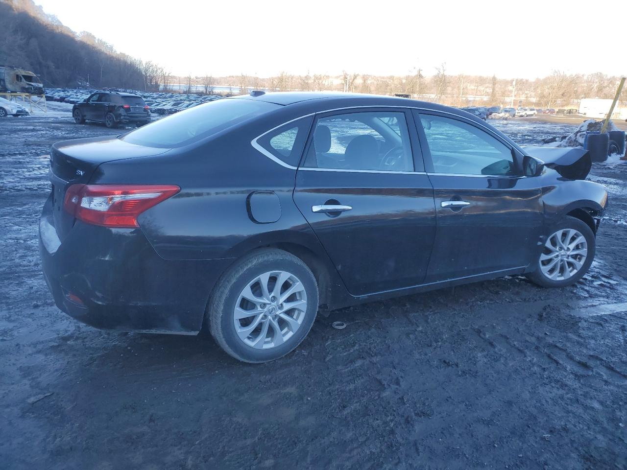 2019 Nissan Sentra - Image 3