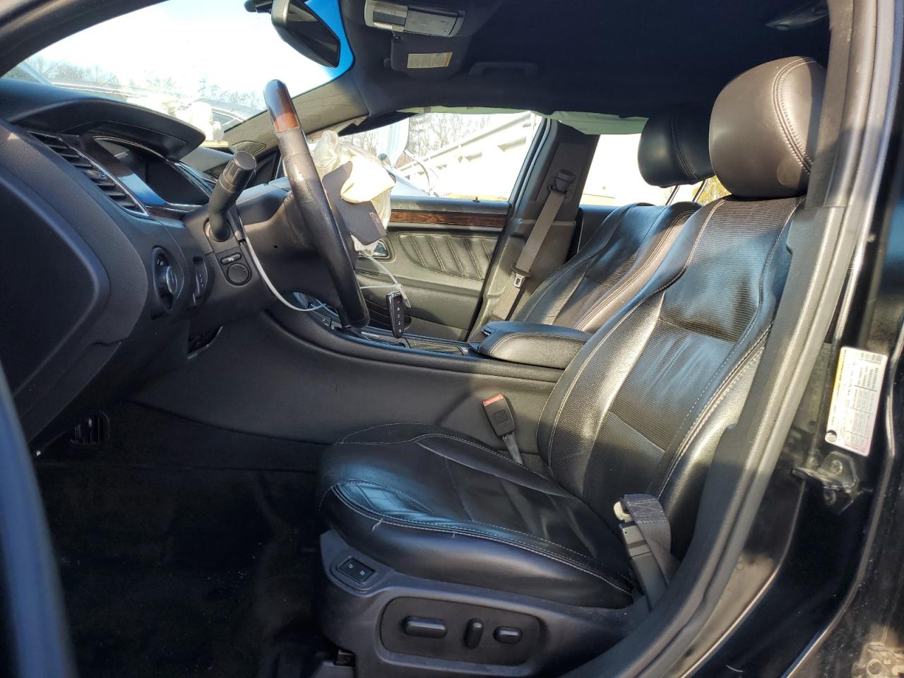 2013 Ford Taurus - Image 7