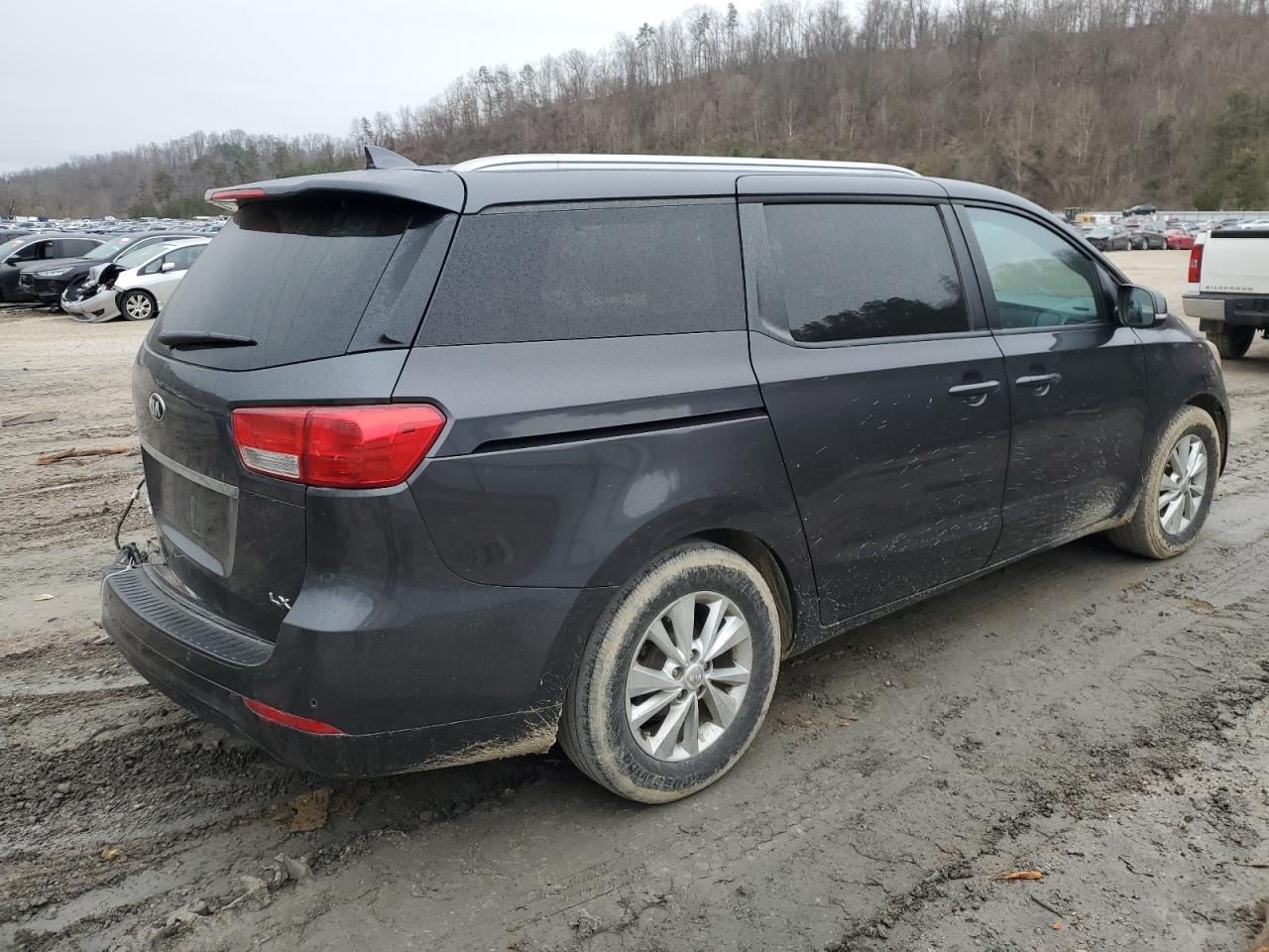 2016 Kia Sedona - Image 3