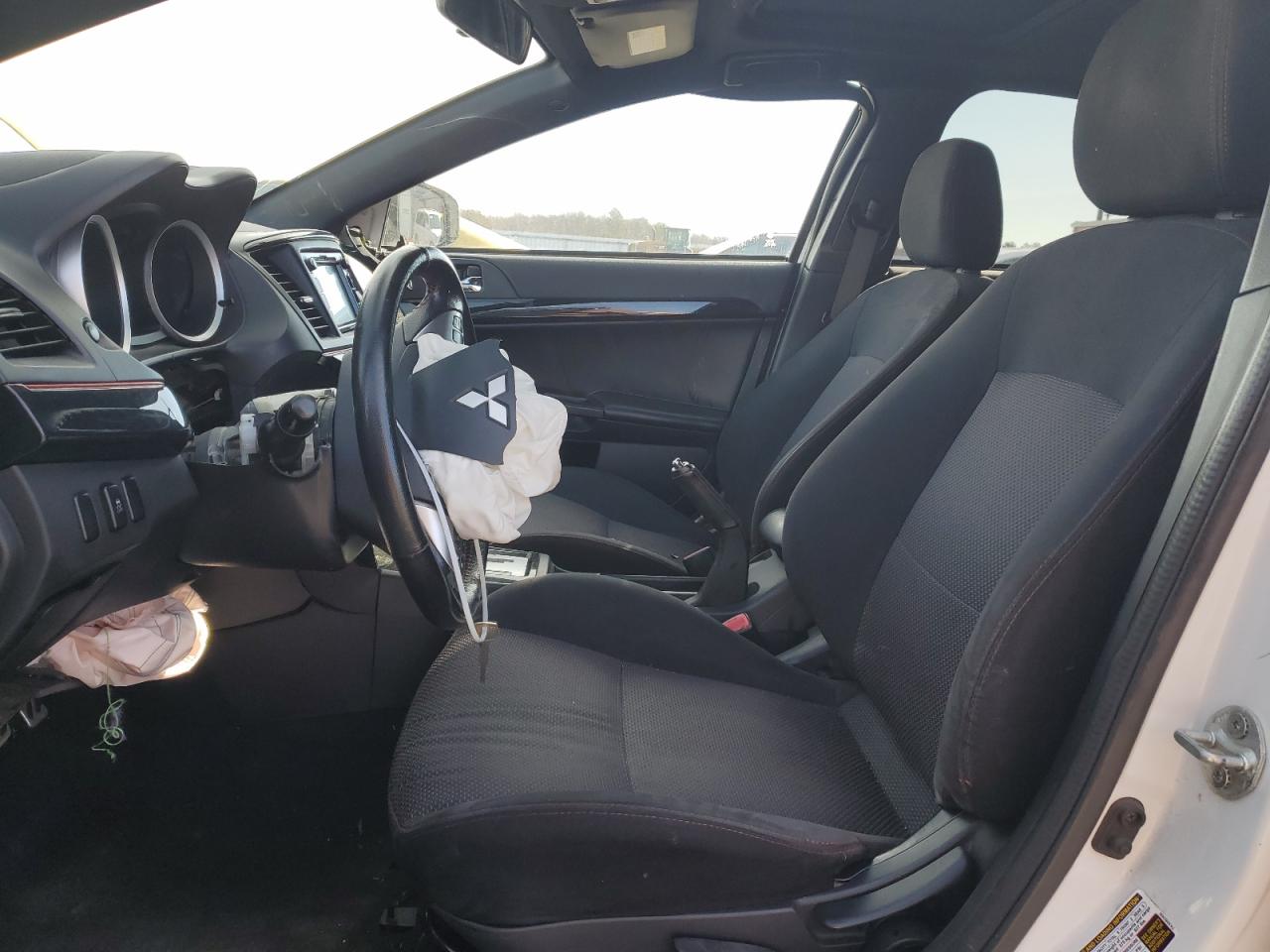 2017 Mitsubishi Lancer - Image 7