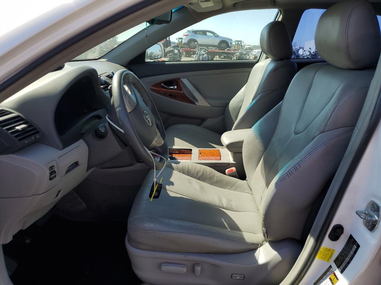 2011 Toyota Camry - Image 7