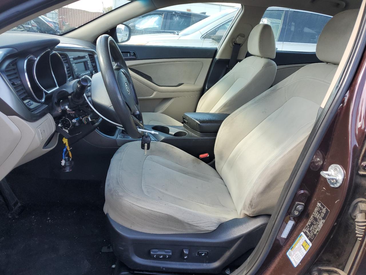 2011 Kia Optima - Image 7