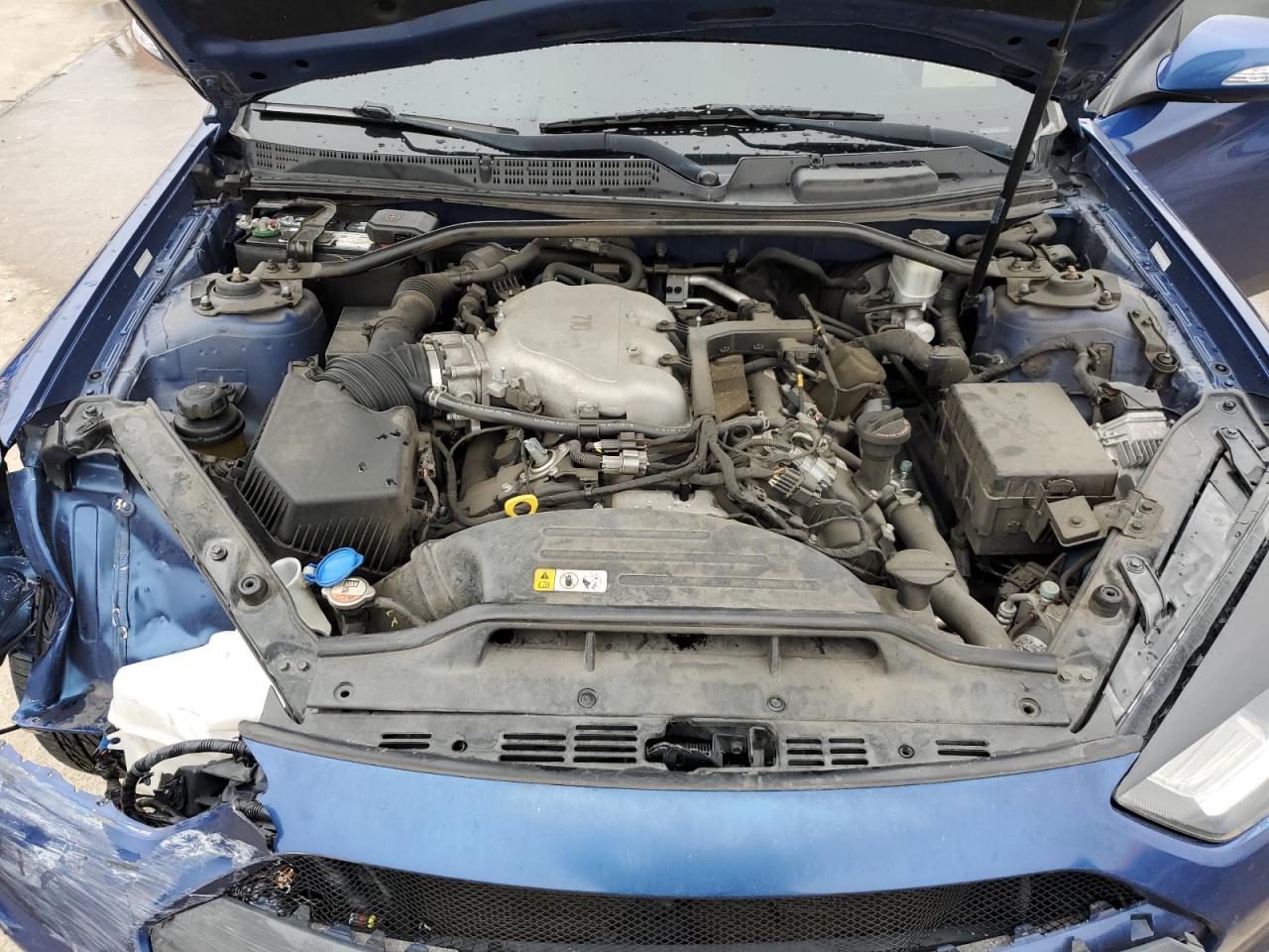 2015 Hyundai Genesis - Image 11