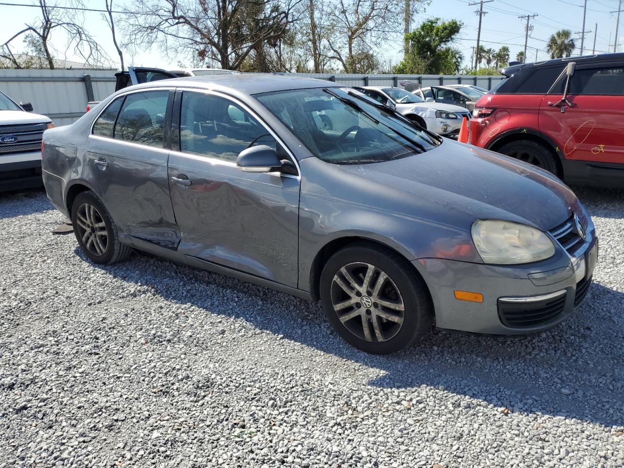 2006 Volkswagen Jetta - Image 4
