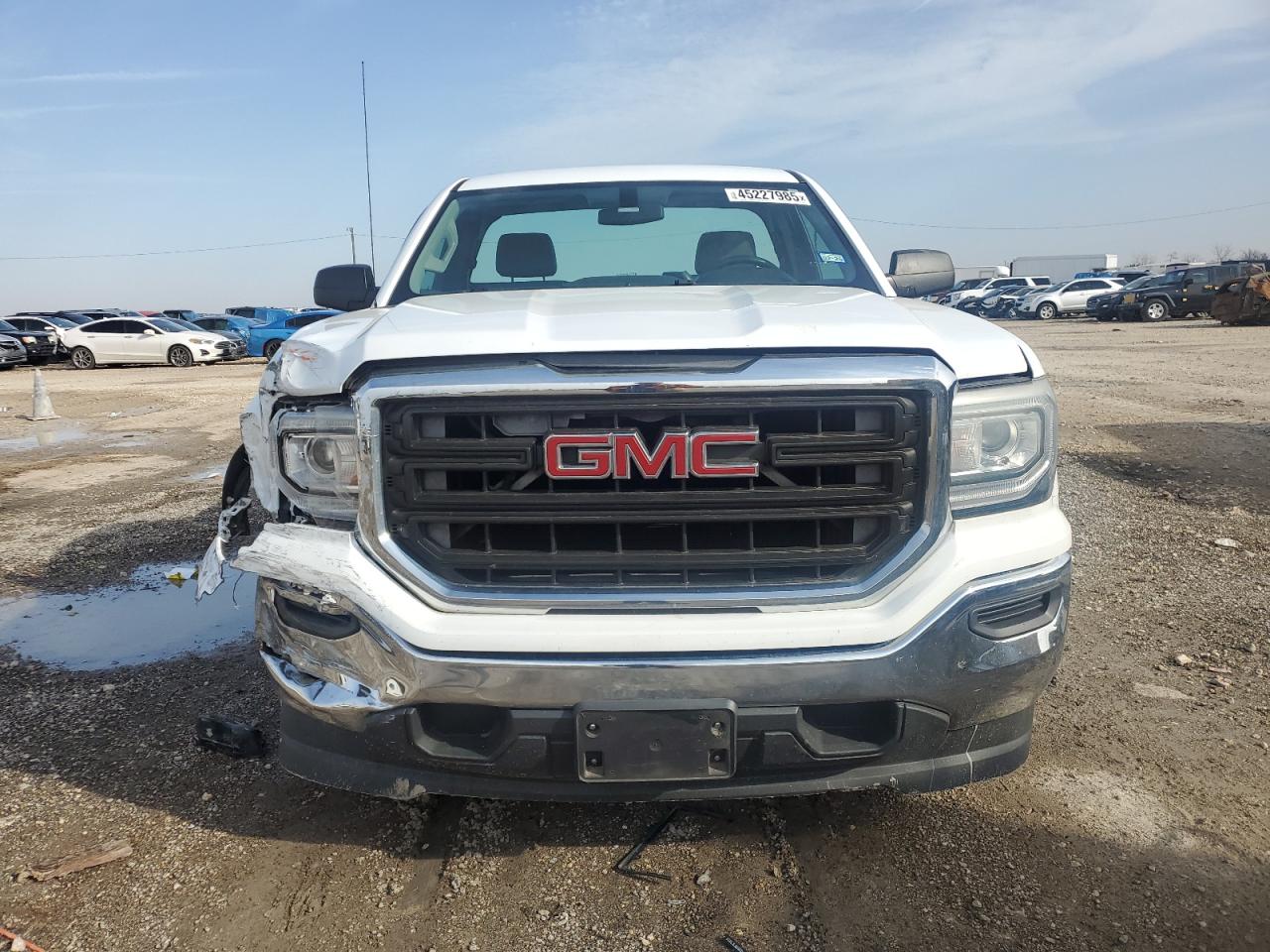 2016 GMC Sierra - Image 5