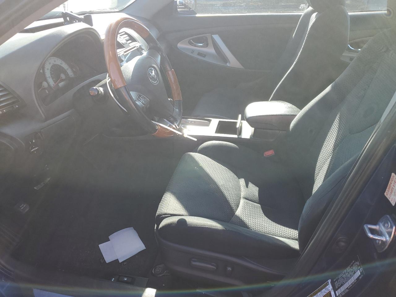 2010 Toyota Camry - Image 7