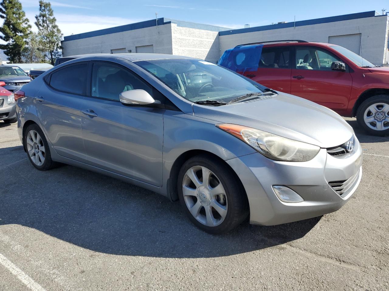 2013 Hyundai Elantra - Image 4