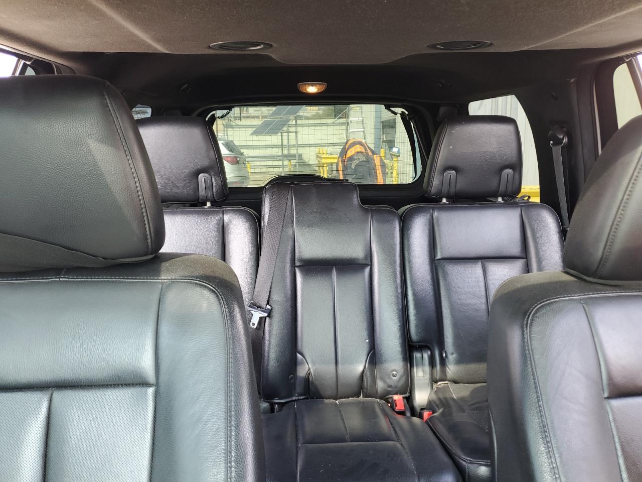 2016 Ford Expedition - Image 10