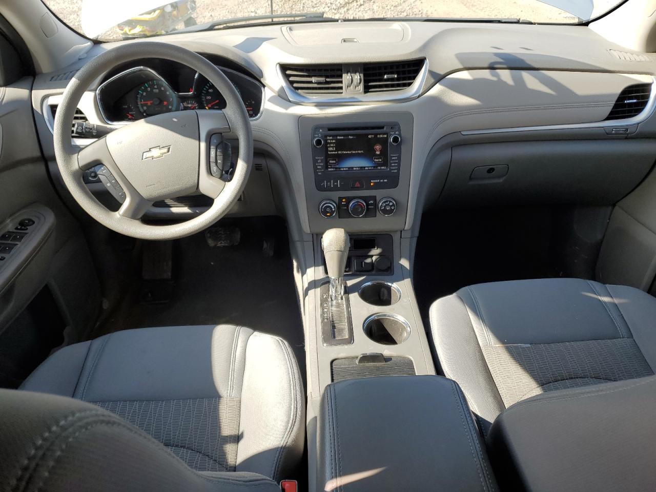 2015 Chevrolet Traverse - Image 8