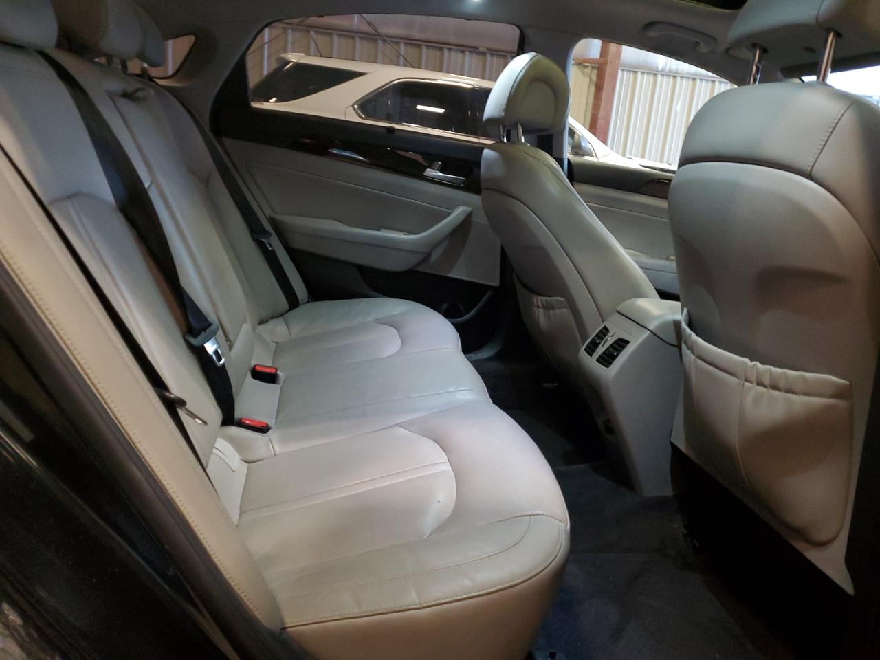 2017 Hyundai Sonata - Image 10