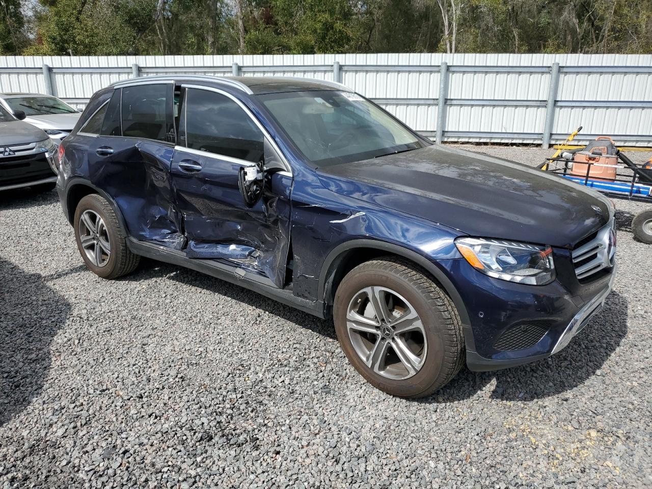 2019 Mercedes-Benz GLC - Image 4