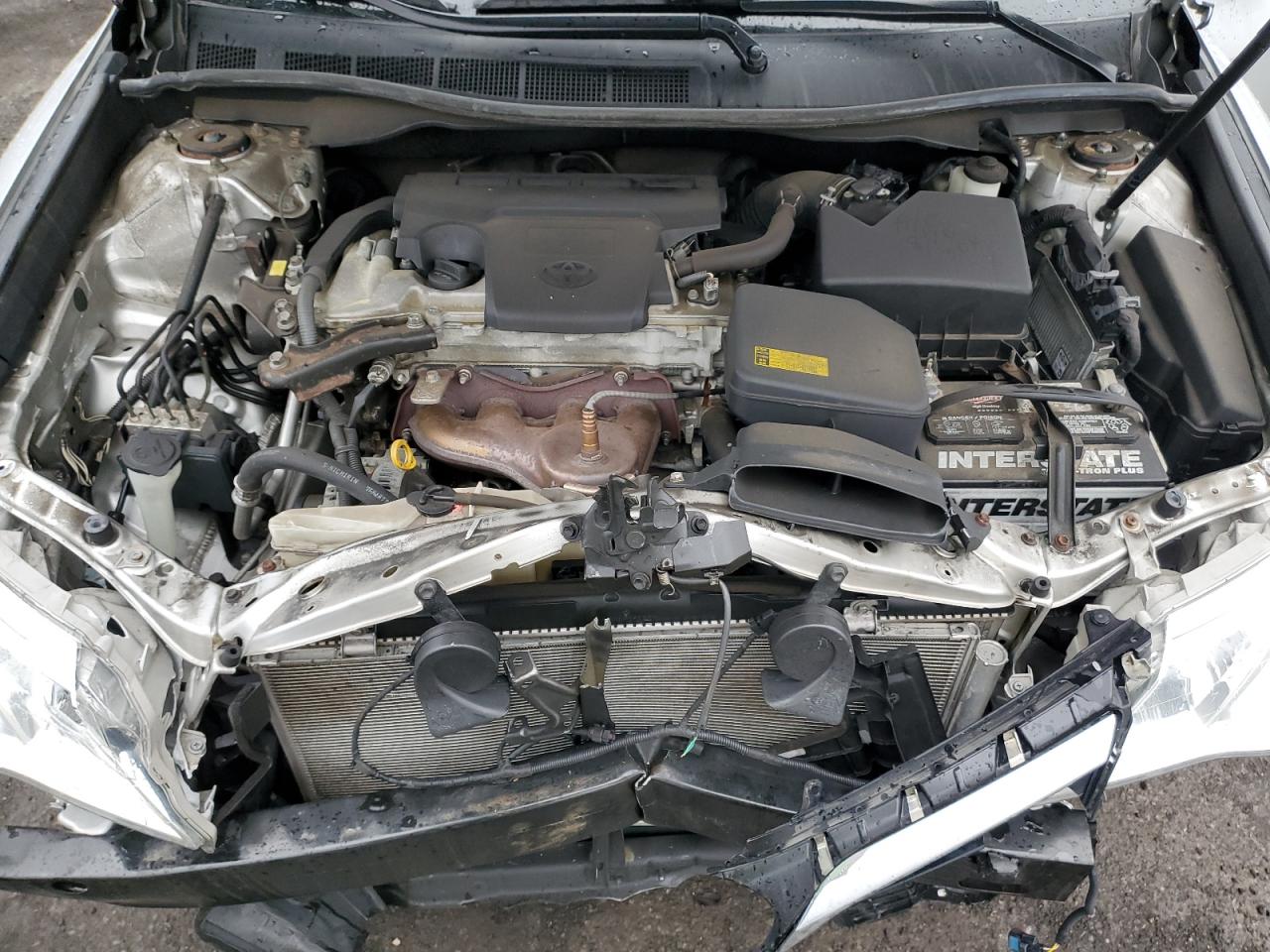 2012 Toyota Camry - Image 13
