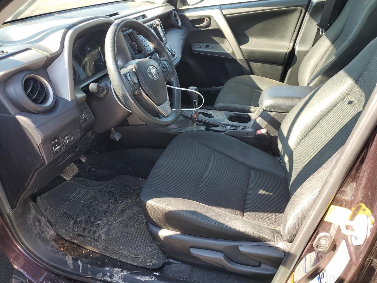 2018 Toyota RAV 4 - Image 7