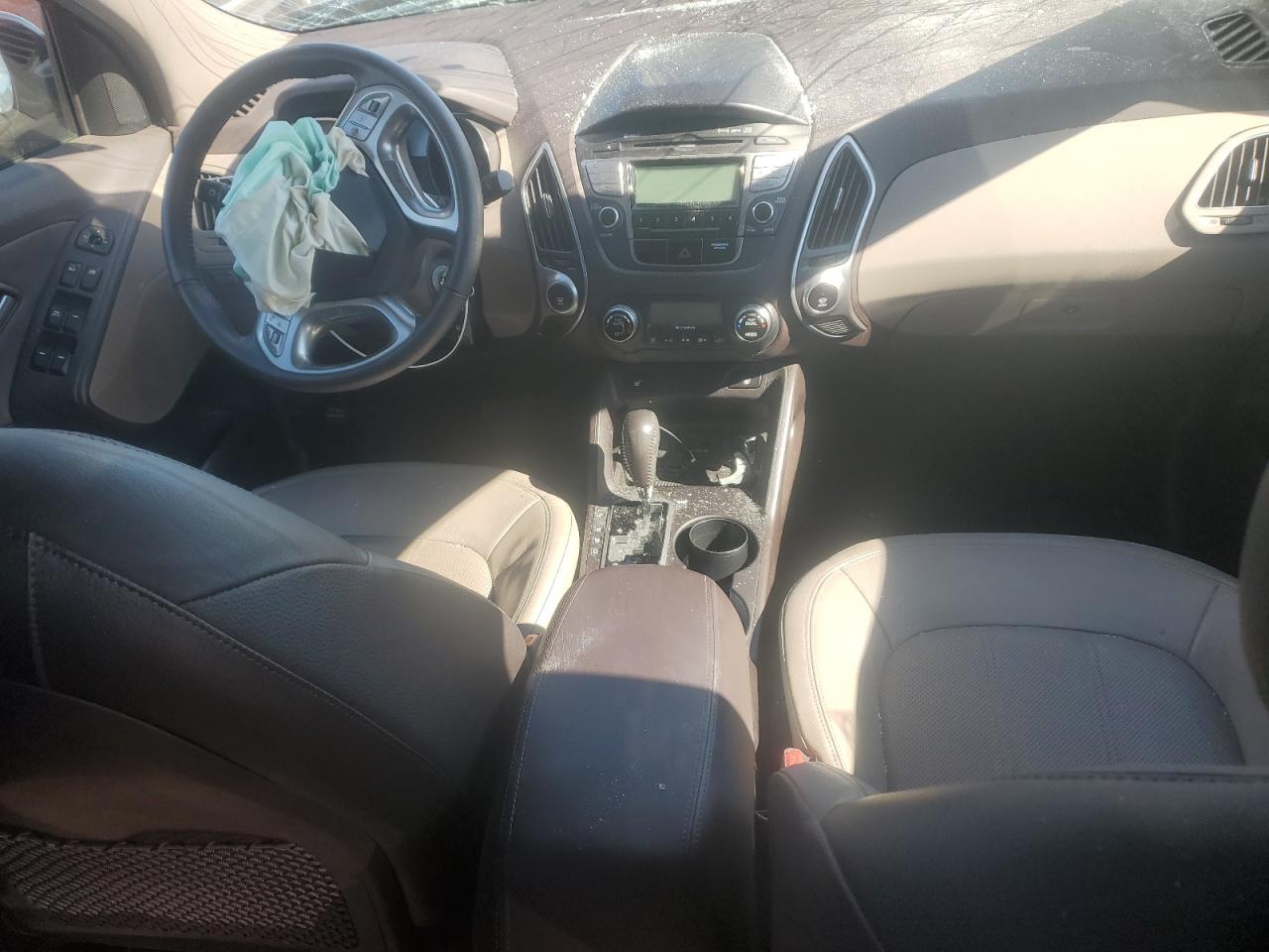 2011 Hyundai Tucson - Image 8