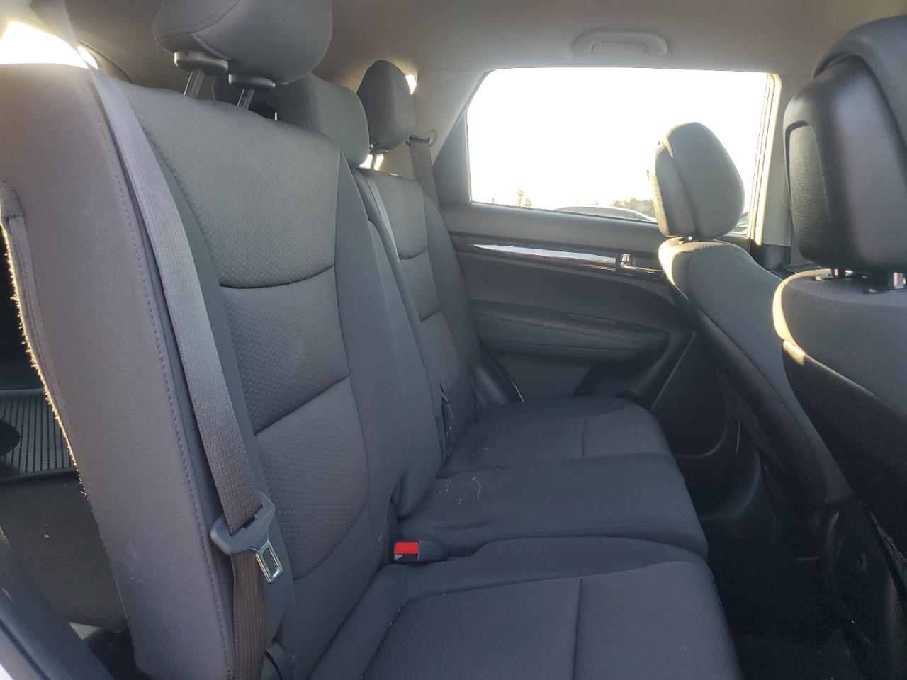2013 Kia Sorento - Image 11
