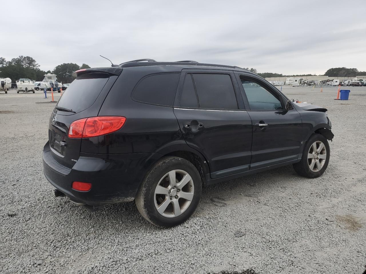 2009 Hyundai Santa Fe - Image 3