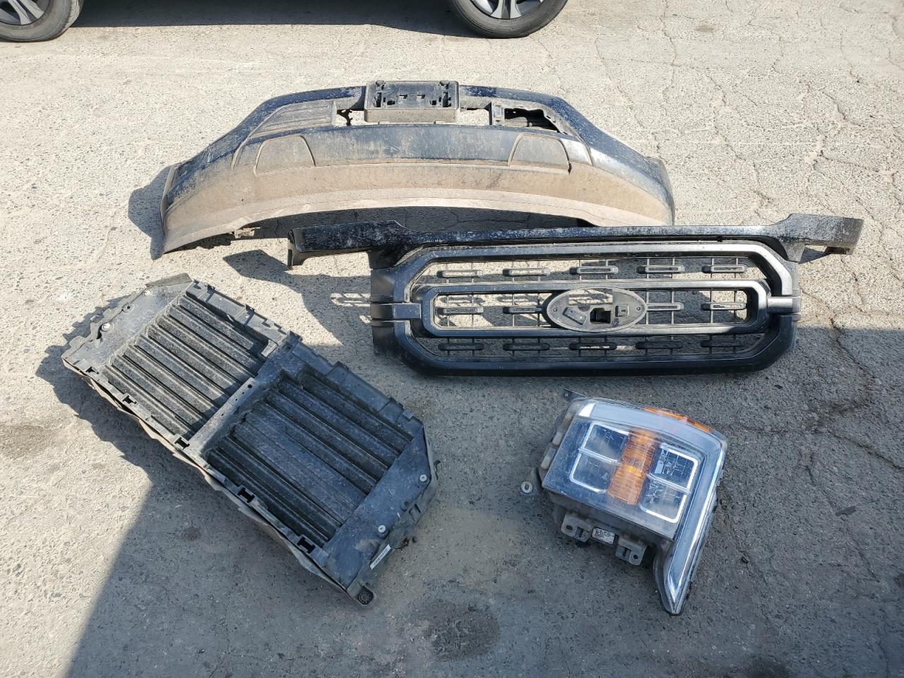2021 Ford F-150 - Image 12