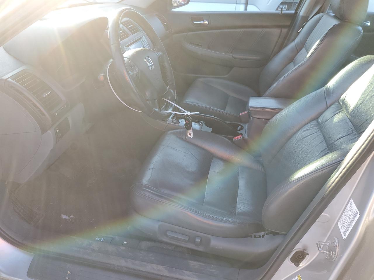2007 Honda Accord - Image 7