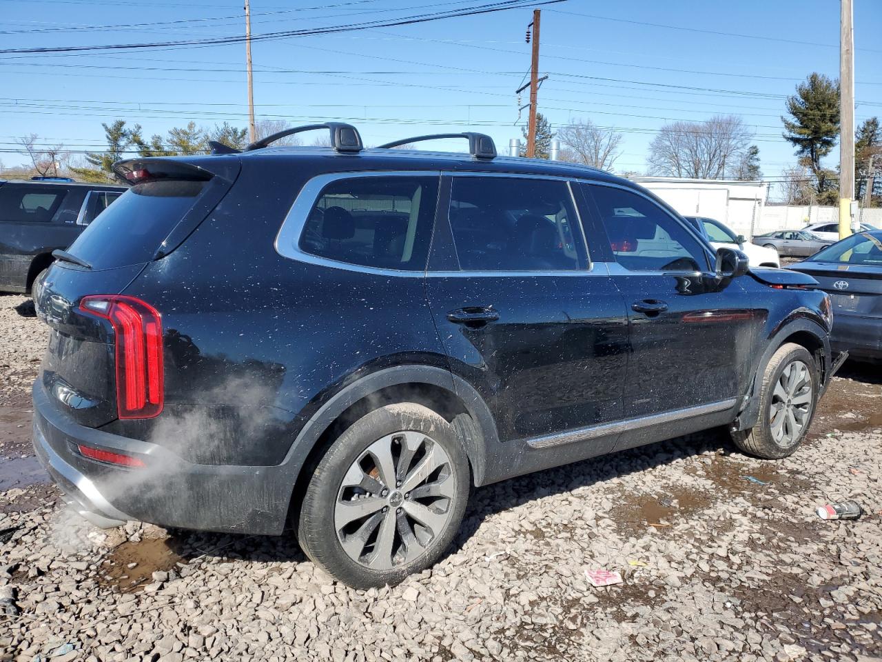 2022 Kia Telluride - Image 3