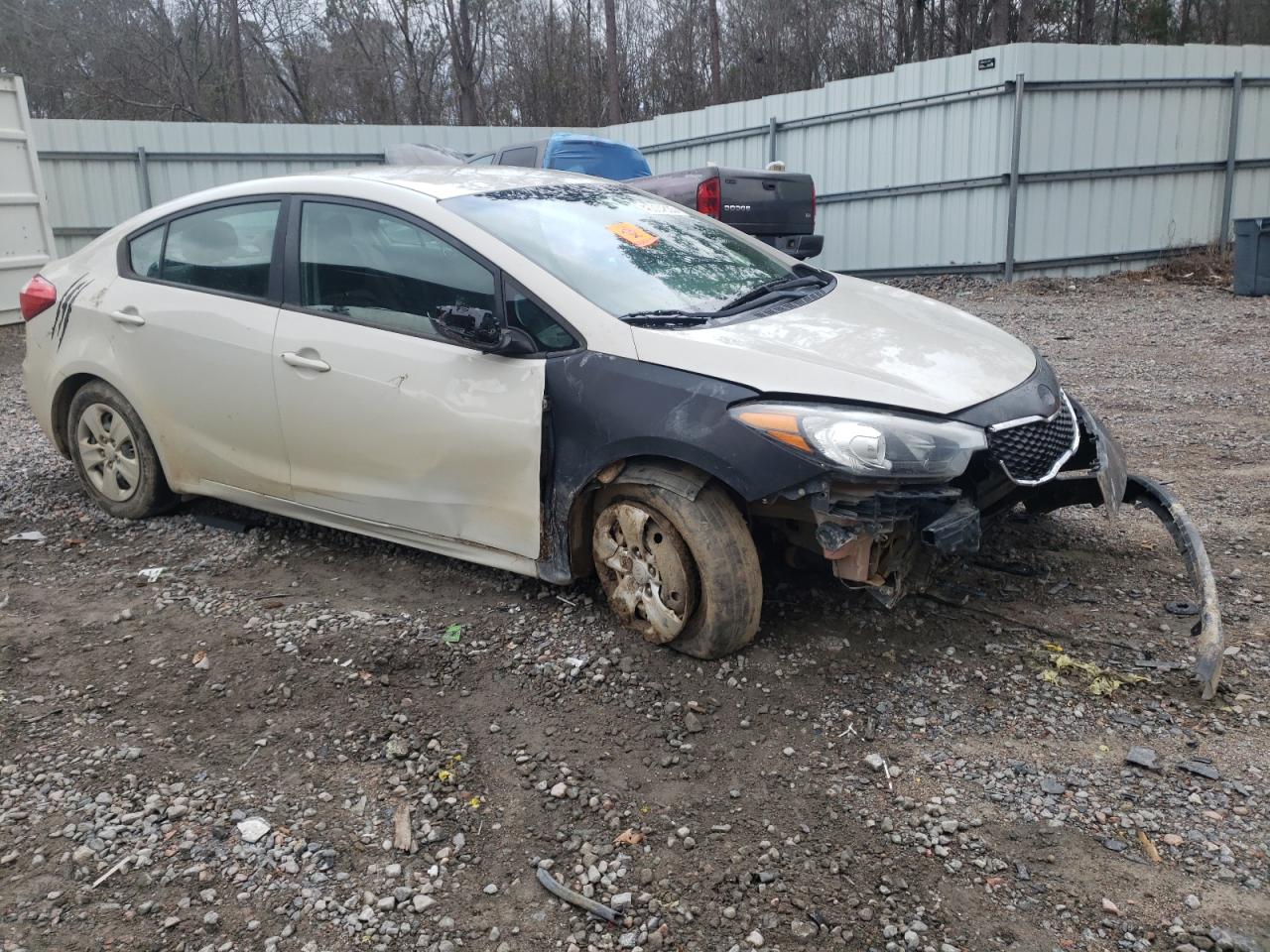 2015 Kia Forte - Image 4