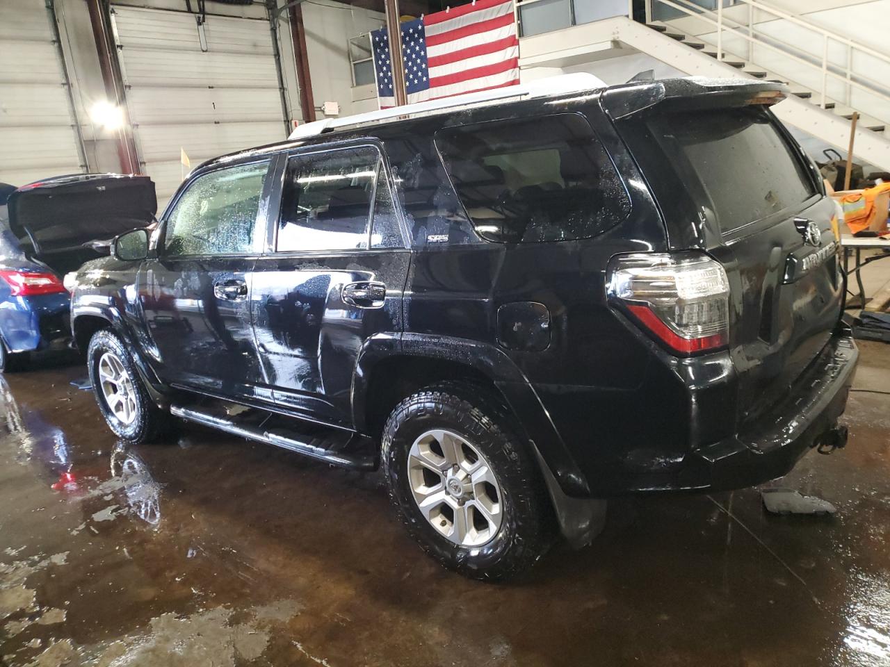 2017 Toyota 4Runner - Image 2