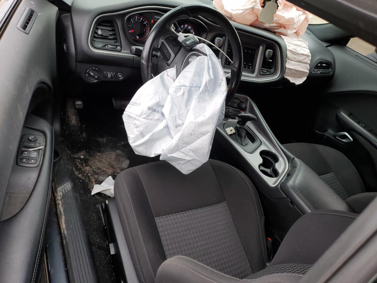 2019 Dodge Challenger - Image 8