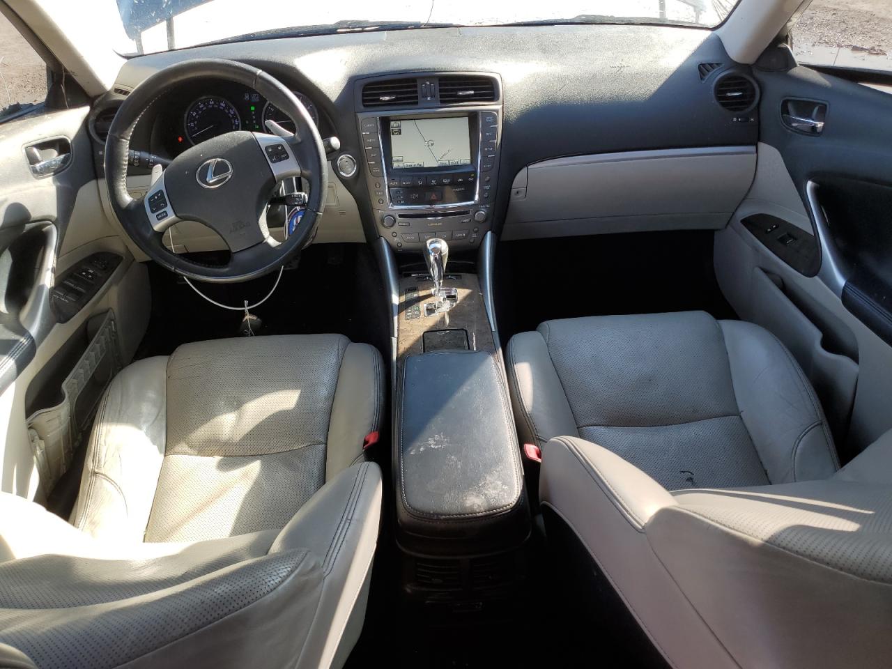 2012 Lexus IS - Image 8