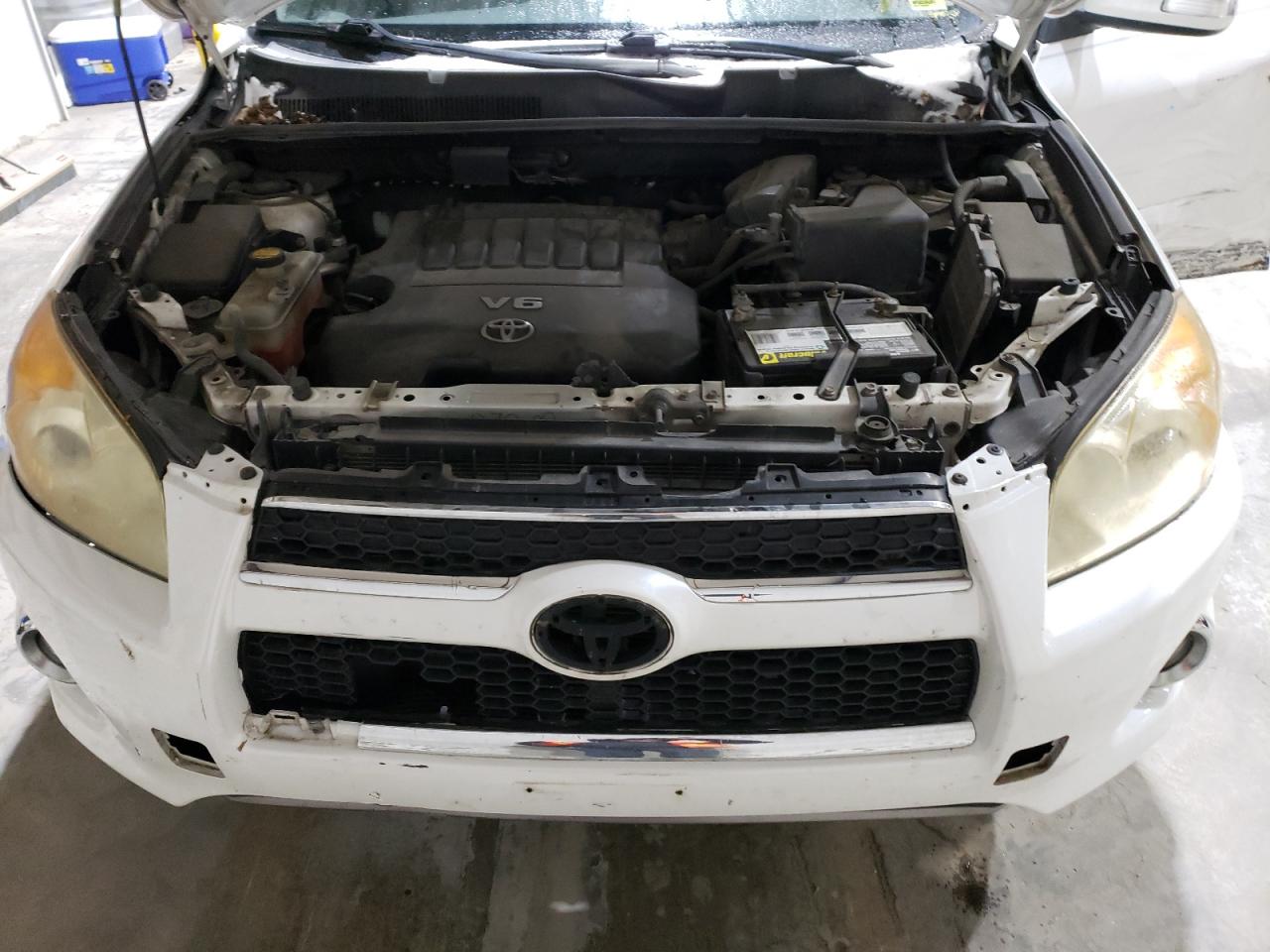 2010 Toyota RAV 4 - Image 14