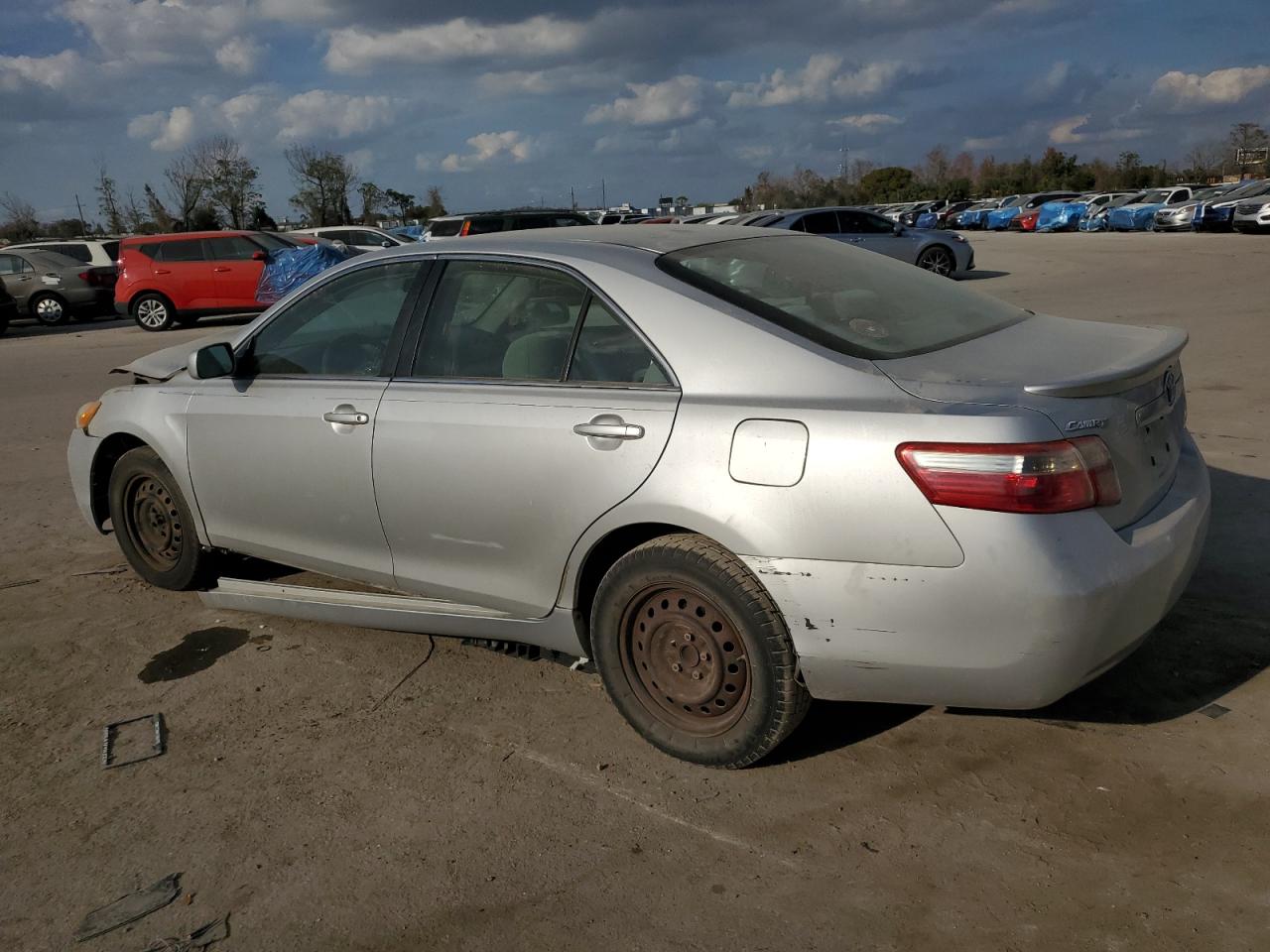 2007 Toyota Camry - Image 2