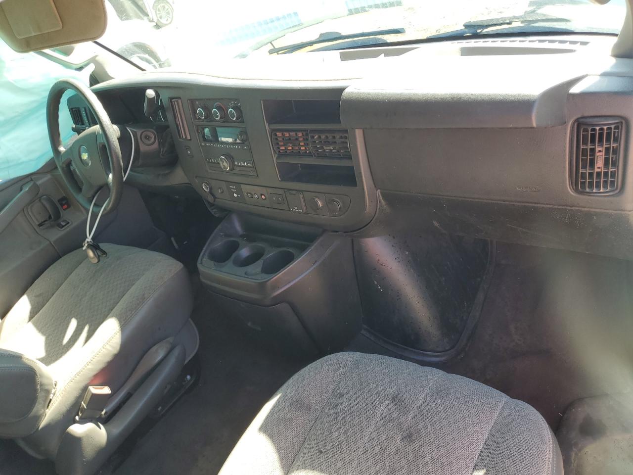 1GAZGPFG2K1273947 CHEVROLET EXPRESS 2019