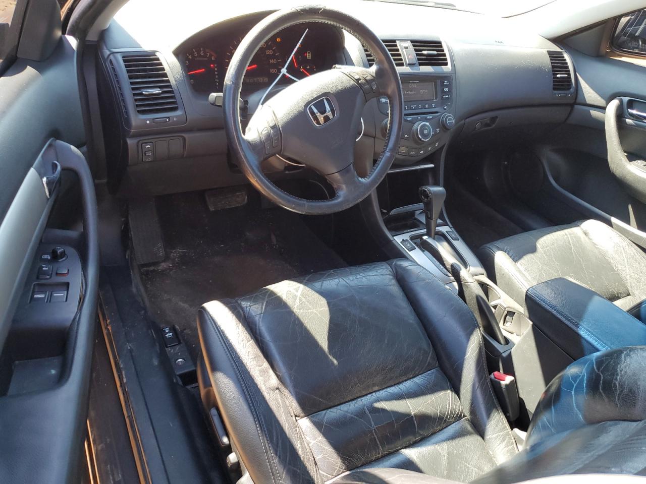 2004 Honda Accord - Image 8