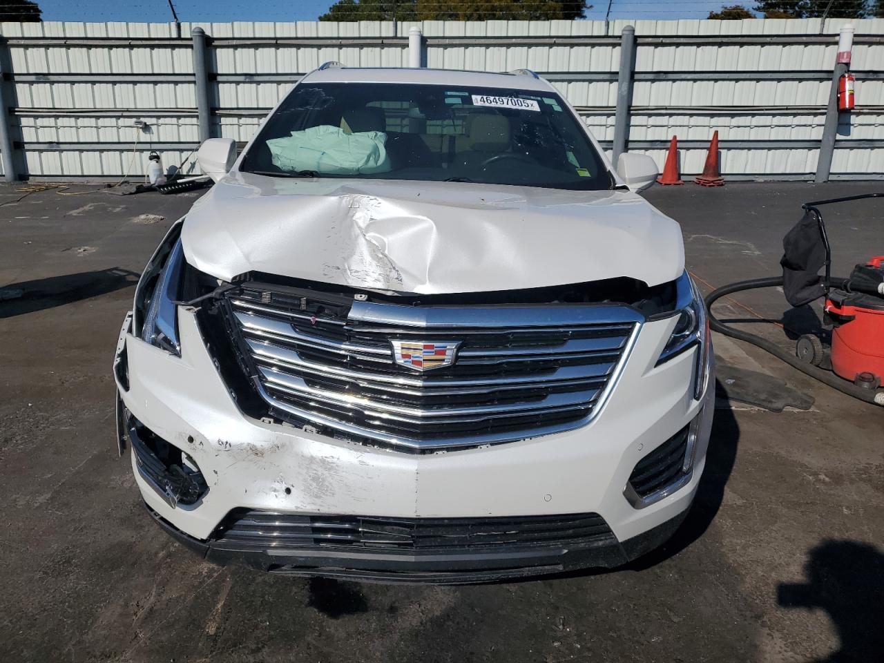 2019 Cadillac XT5 - Image 5