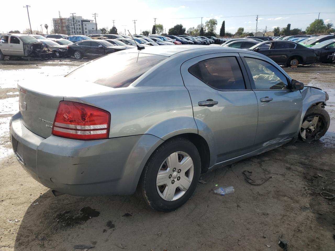 2010 Dodge Avenger - Image 3