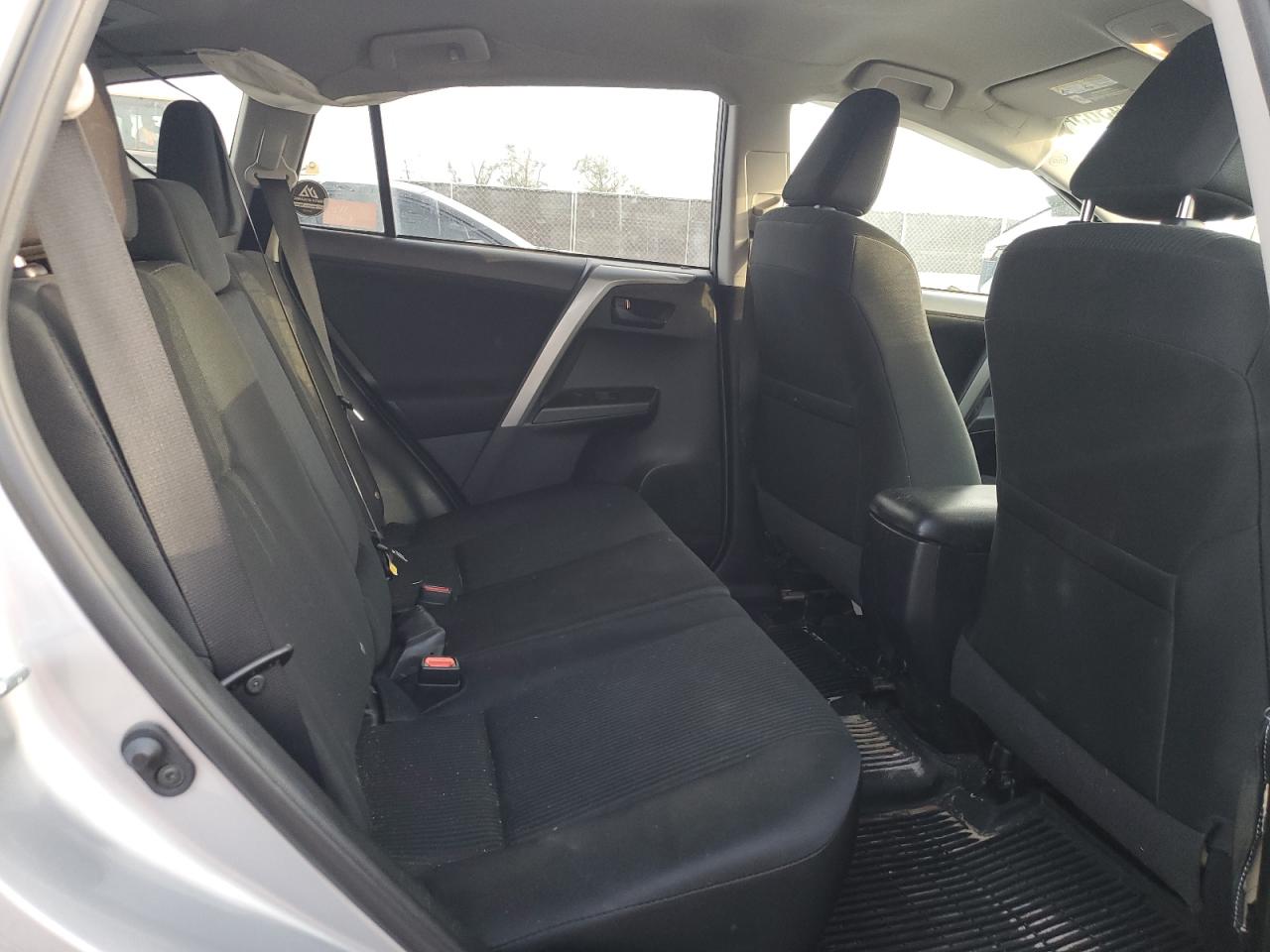 2018 Toyota RAV 4 - Image 11