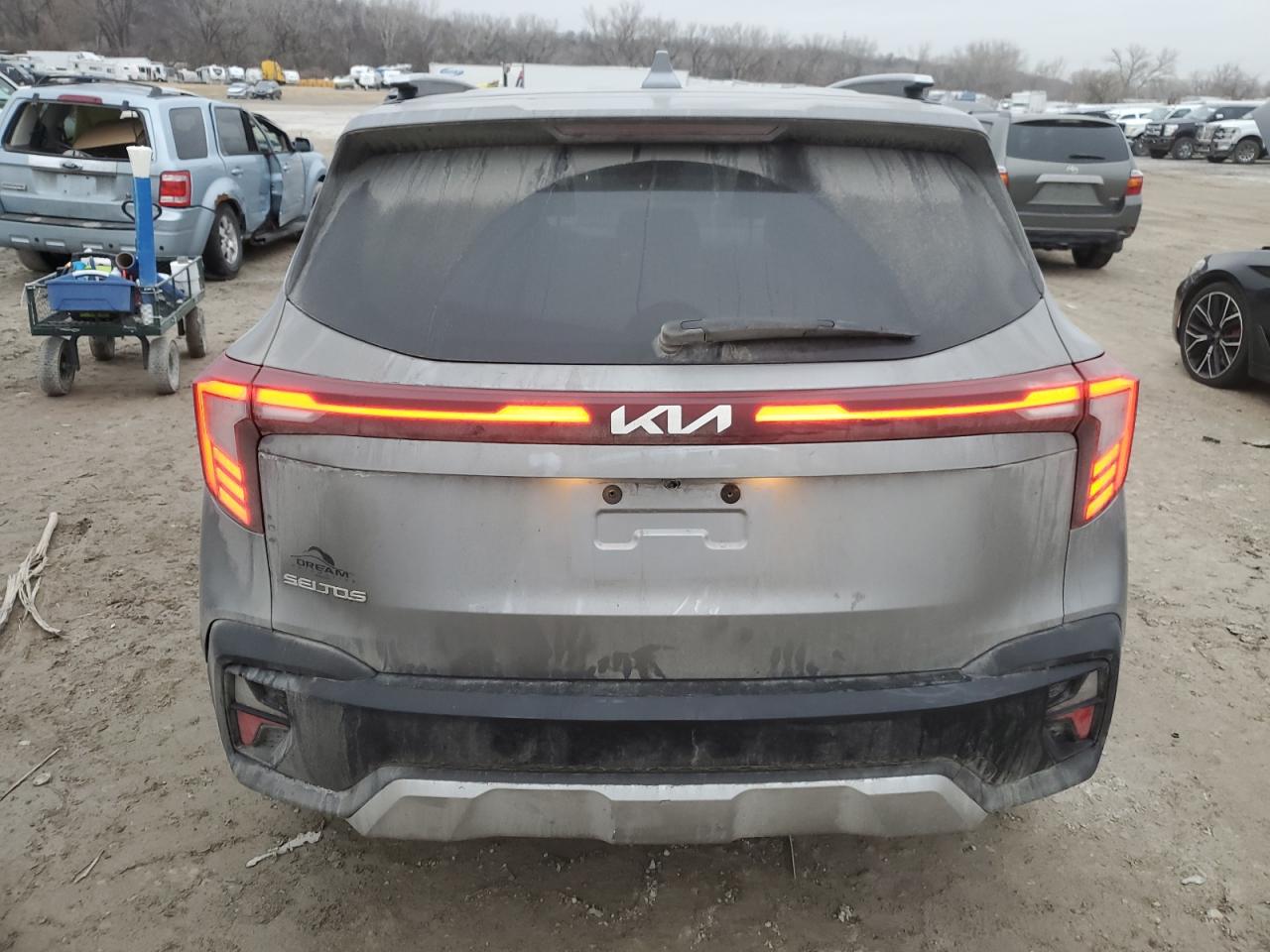 2024 Kia Seltos - Image 6