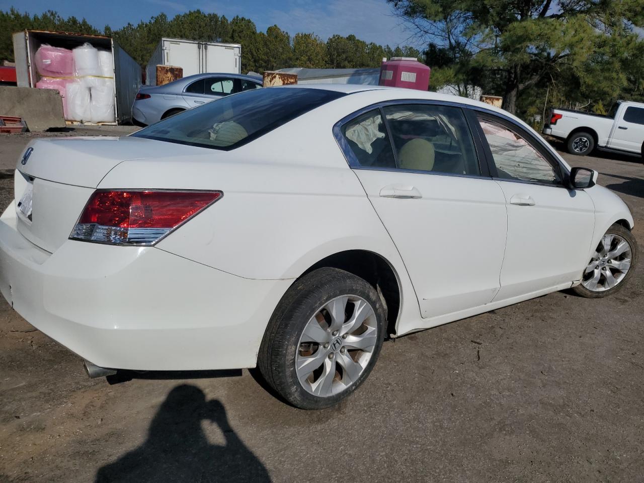 2010 Honda Accord - Image 3