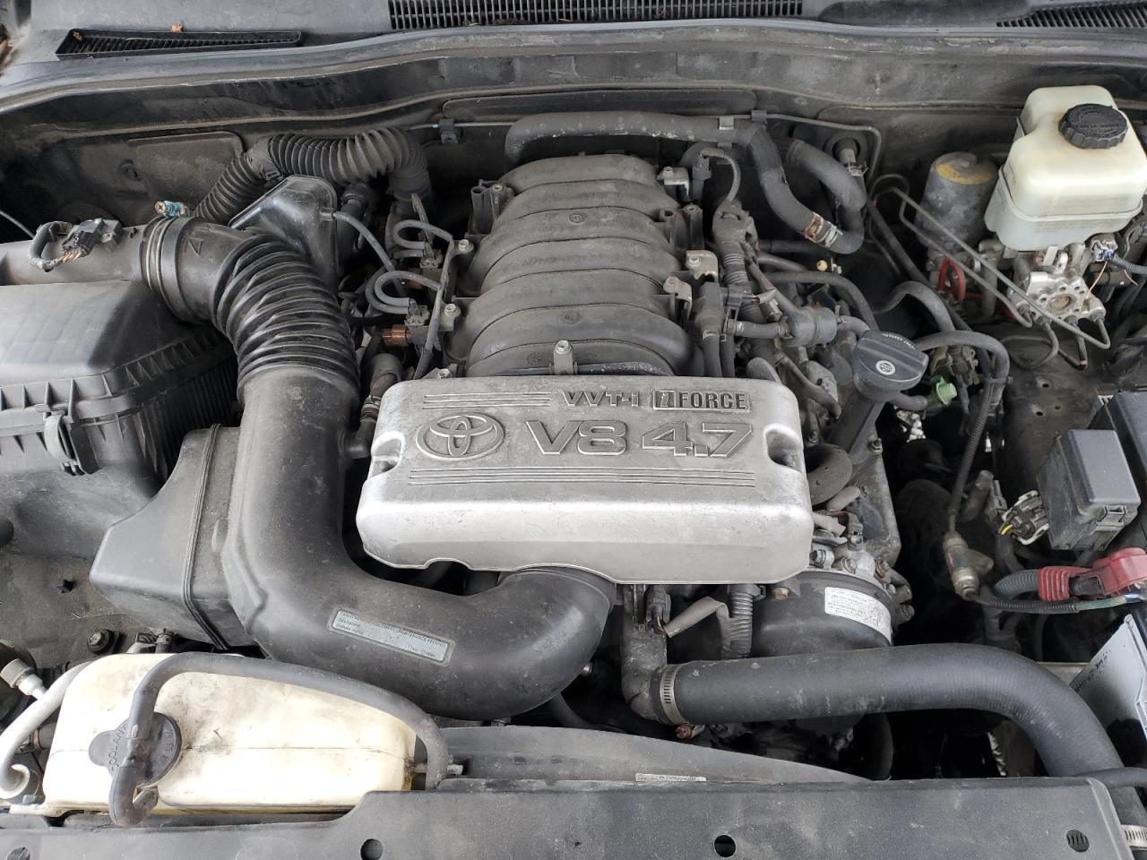 2005 Toyota 4Runner - Image 13