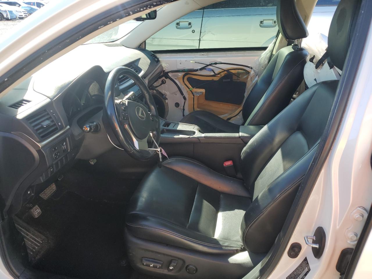 2015 Lexus CT - Image 7