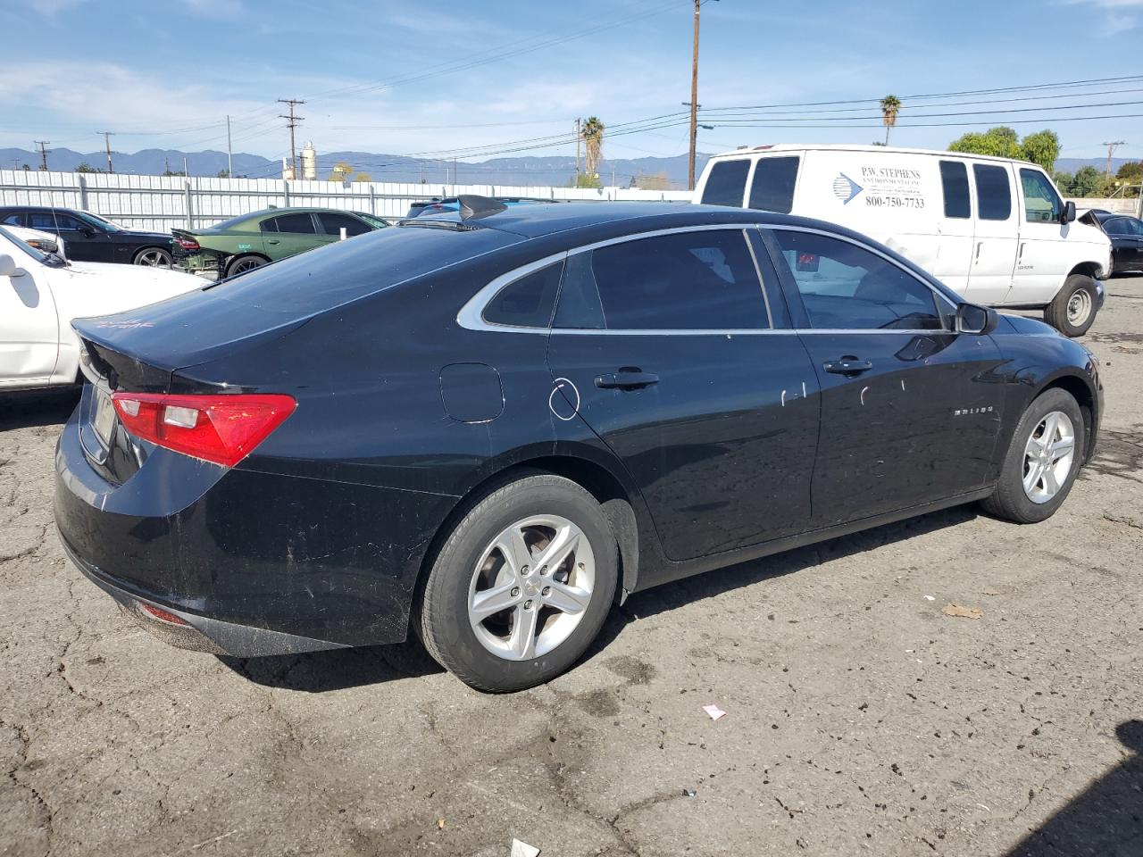 2019 Chevrolet Malibu - Image 3