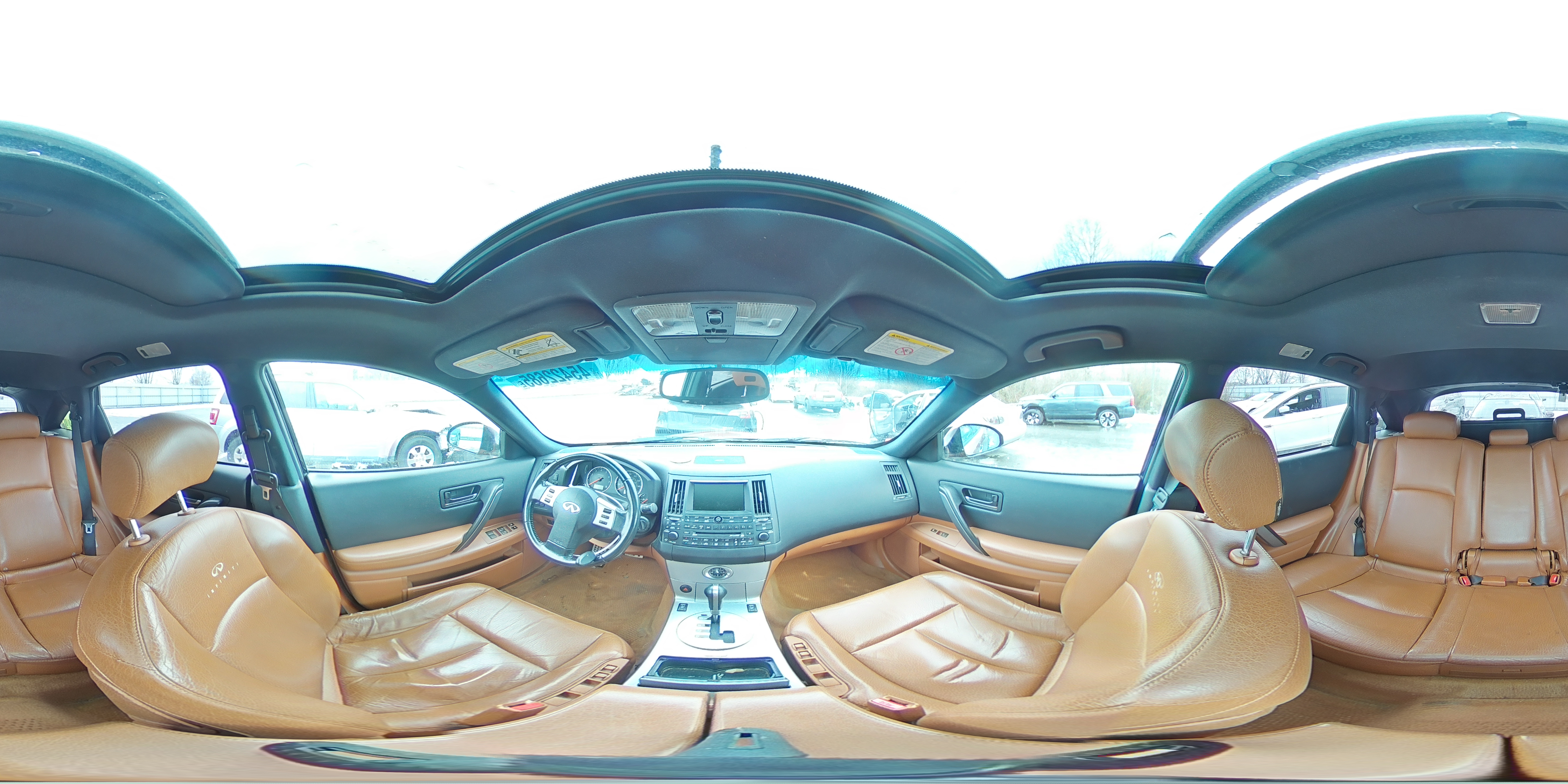 2005 Infiniti FX - Image 13