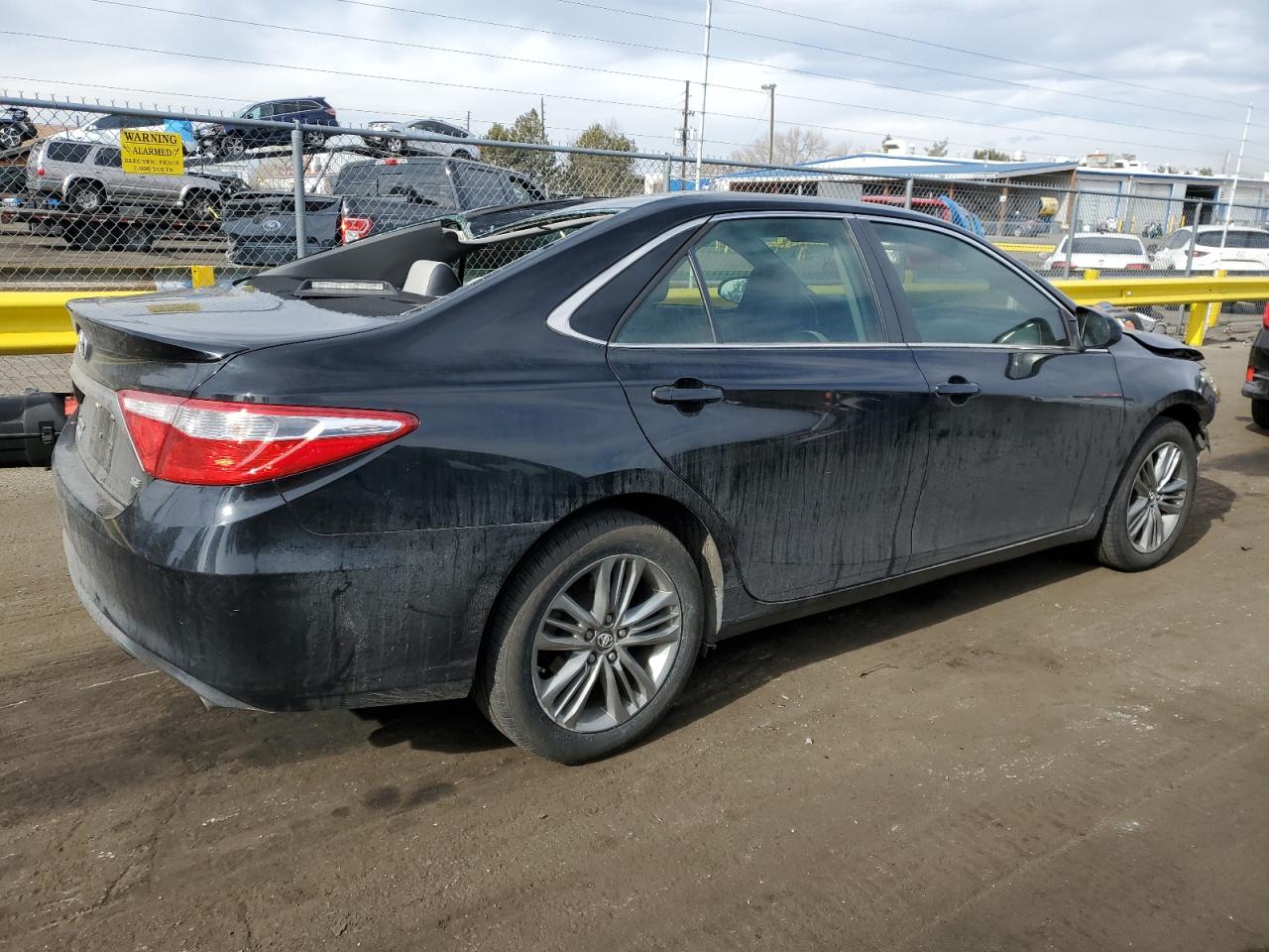 2017 Toyota Camry - Image 3