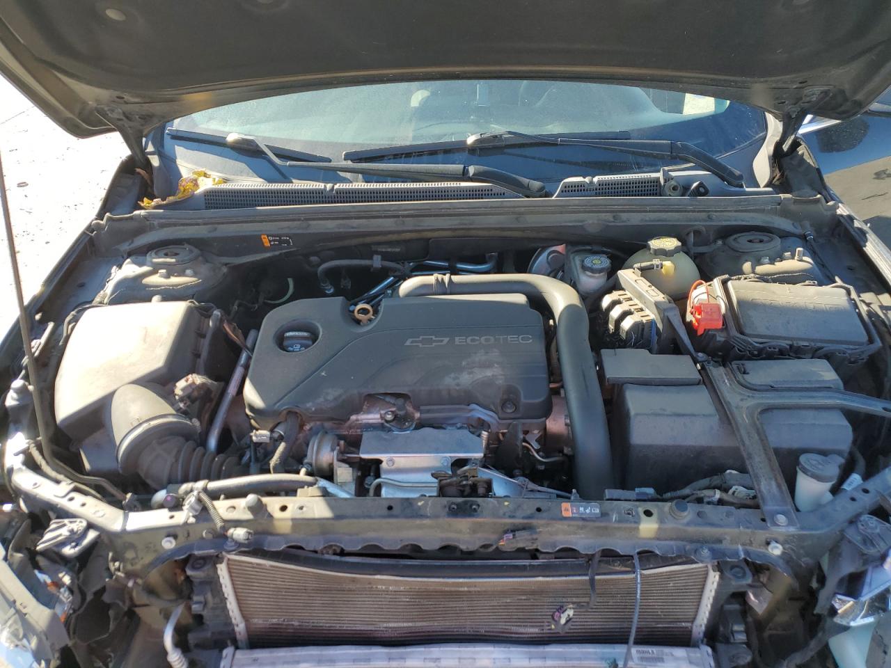 2016 Chevrolet Malibu - Image 11